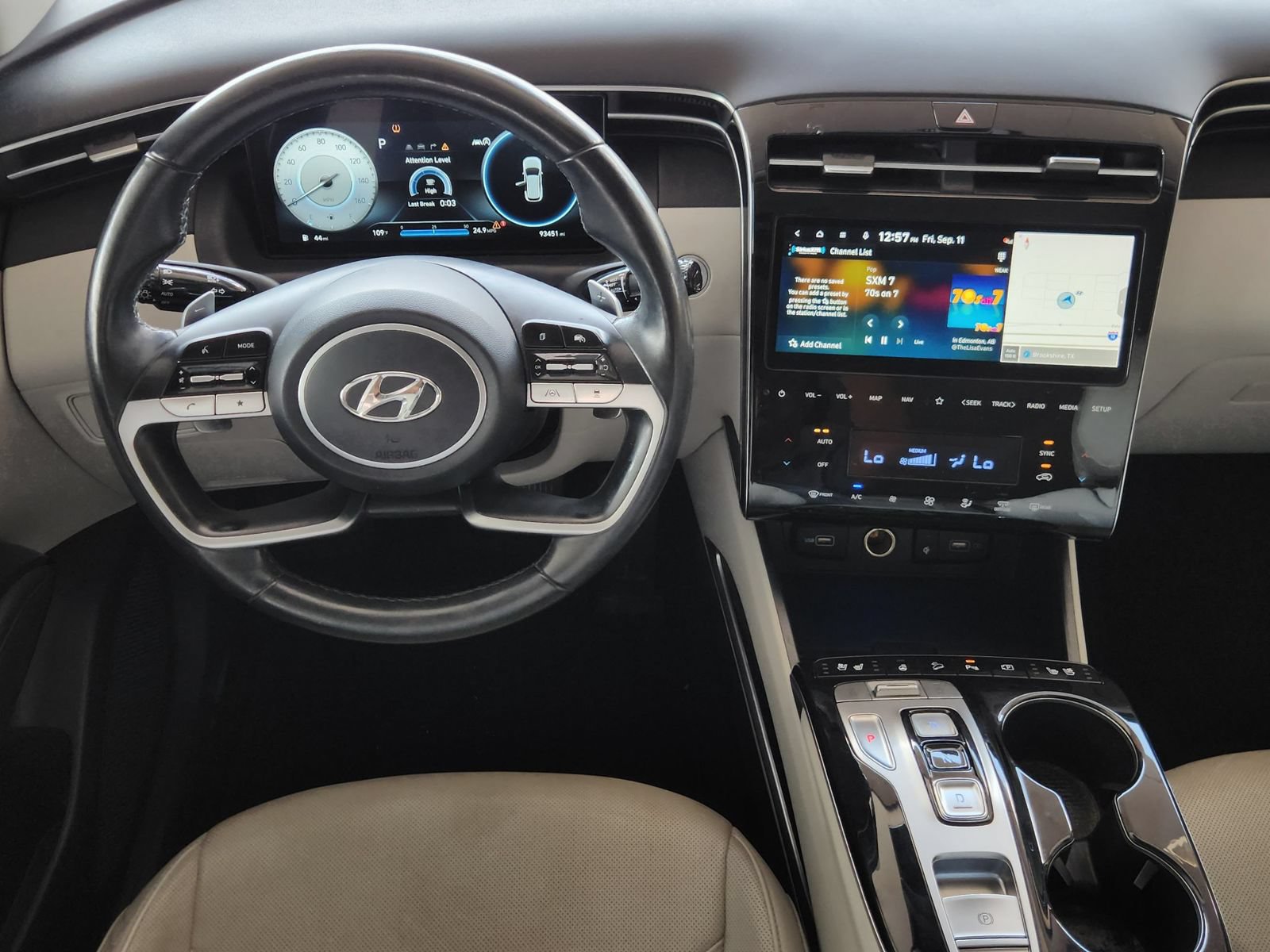Used 2023 Hyundai Tucson Limited AWD/4WD image 28