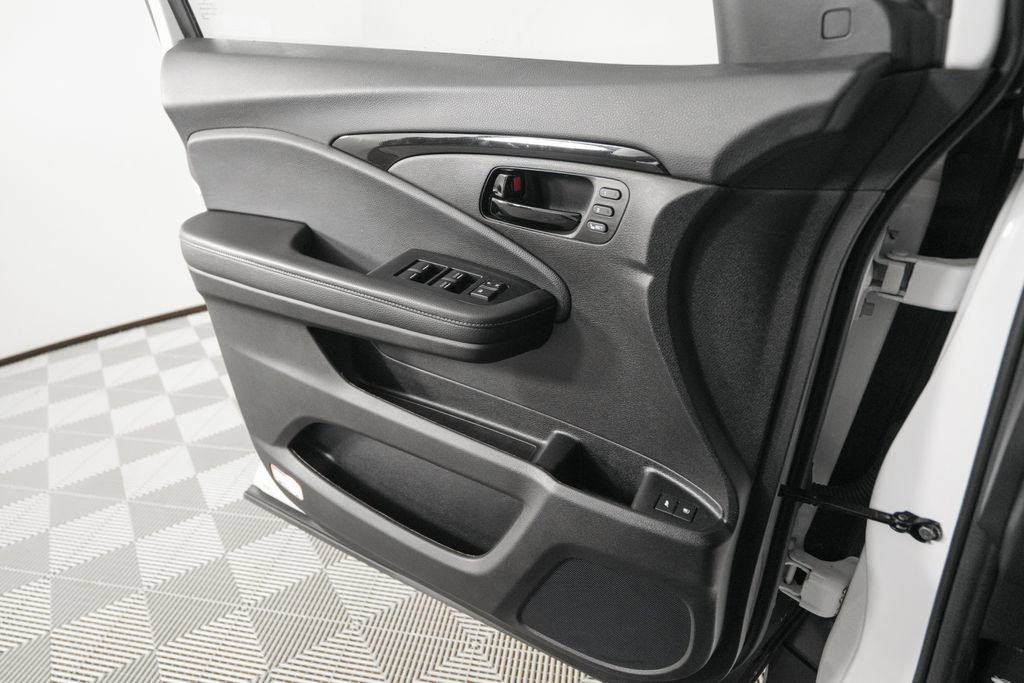 Used 2022 Honda Passport Elite image 12