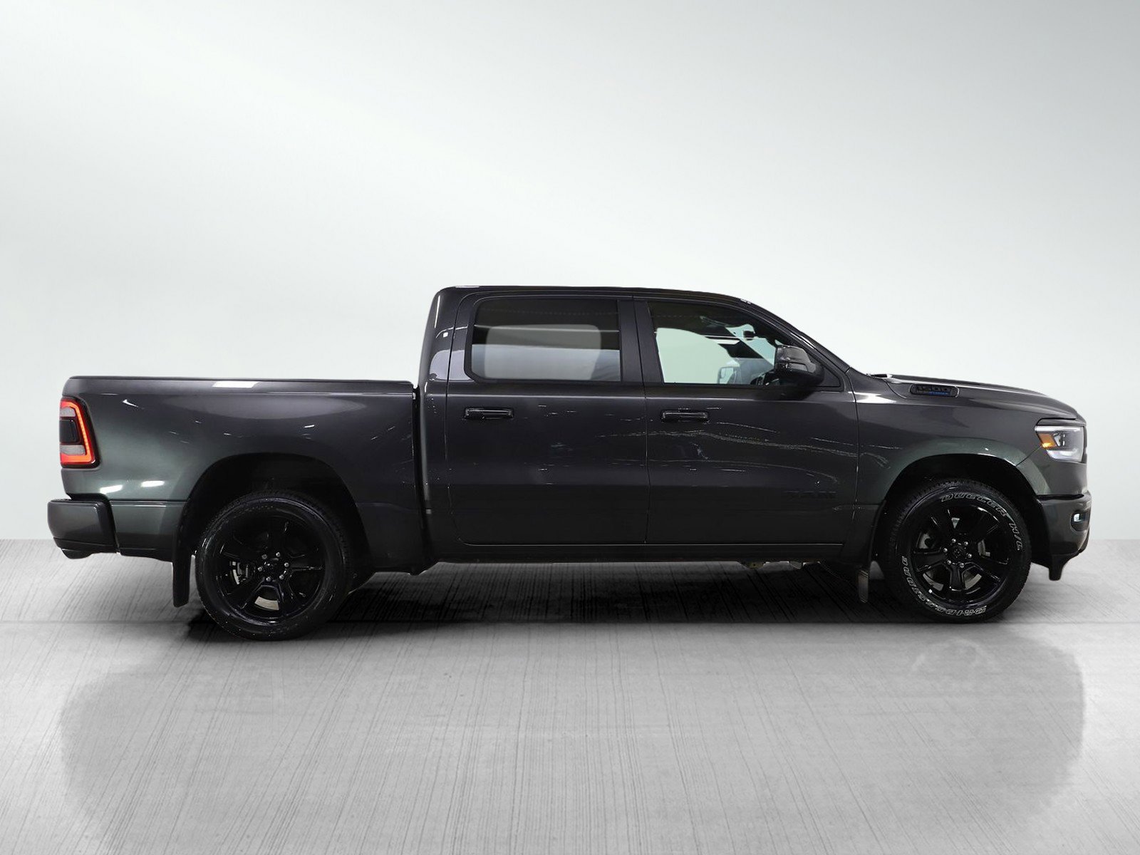 Used 2024 RAM 1500 Sport image 7