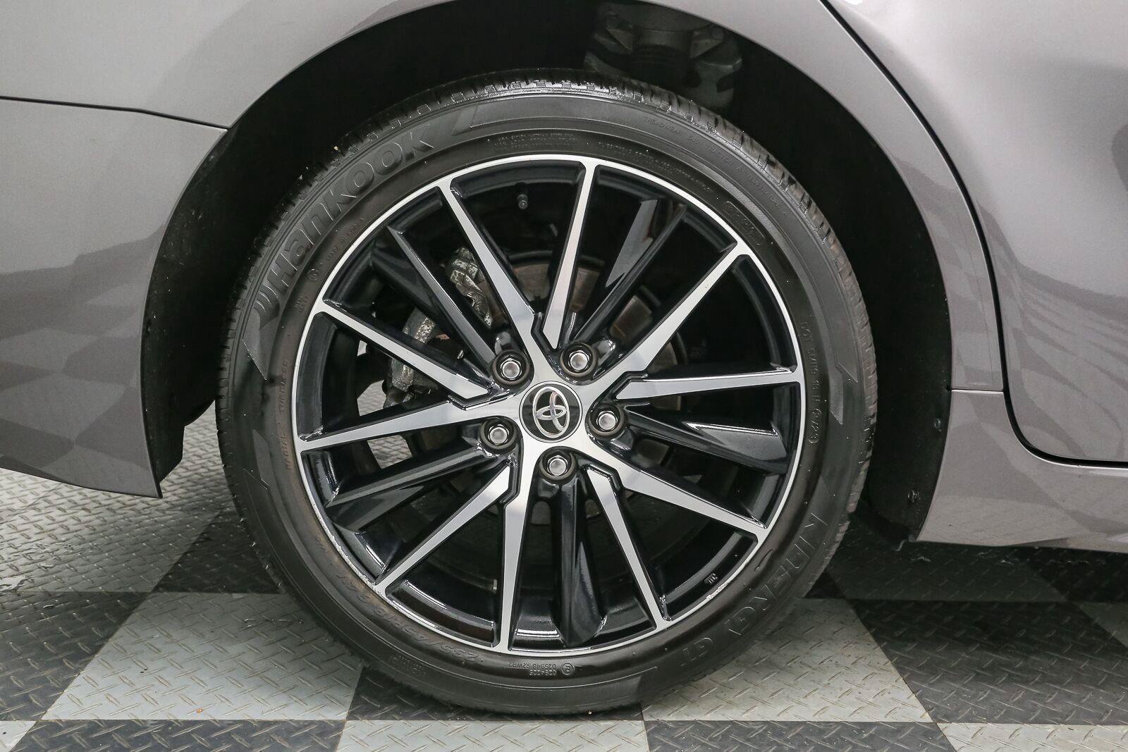 Certified 2024 Toyota Camry SE AWD/4WD image 17