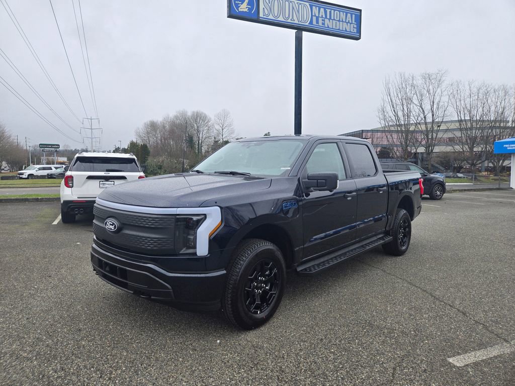 Used 2025 Ford F150 Lightning XLT image 1