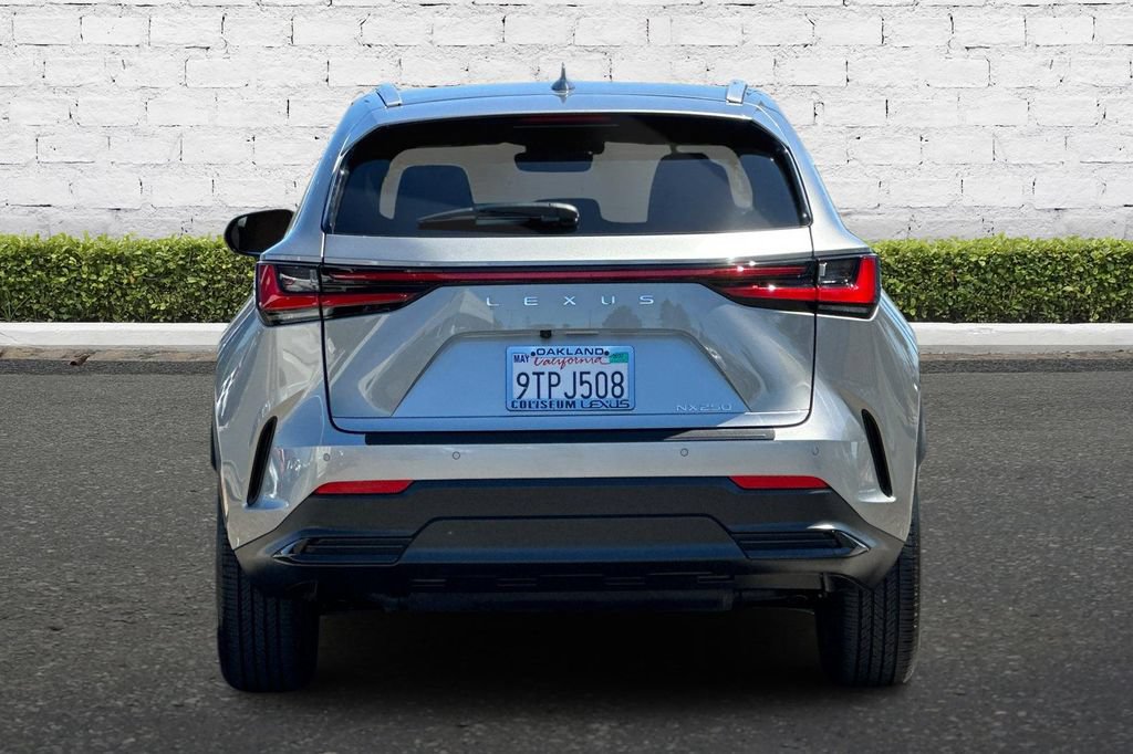 Used 2025 Lexus NX 250 FWD w/ Accessory Package (Z2) image 5