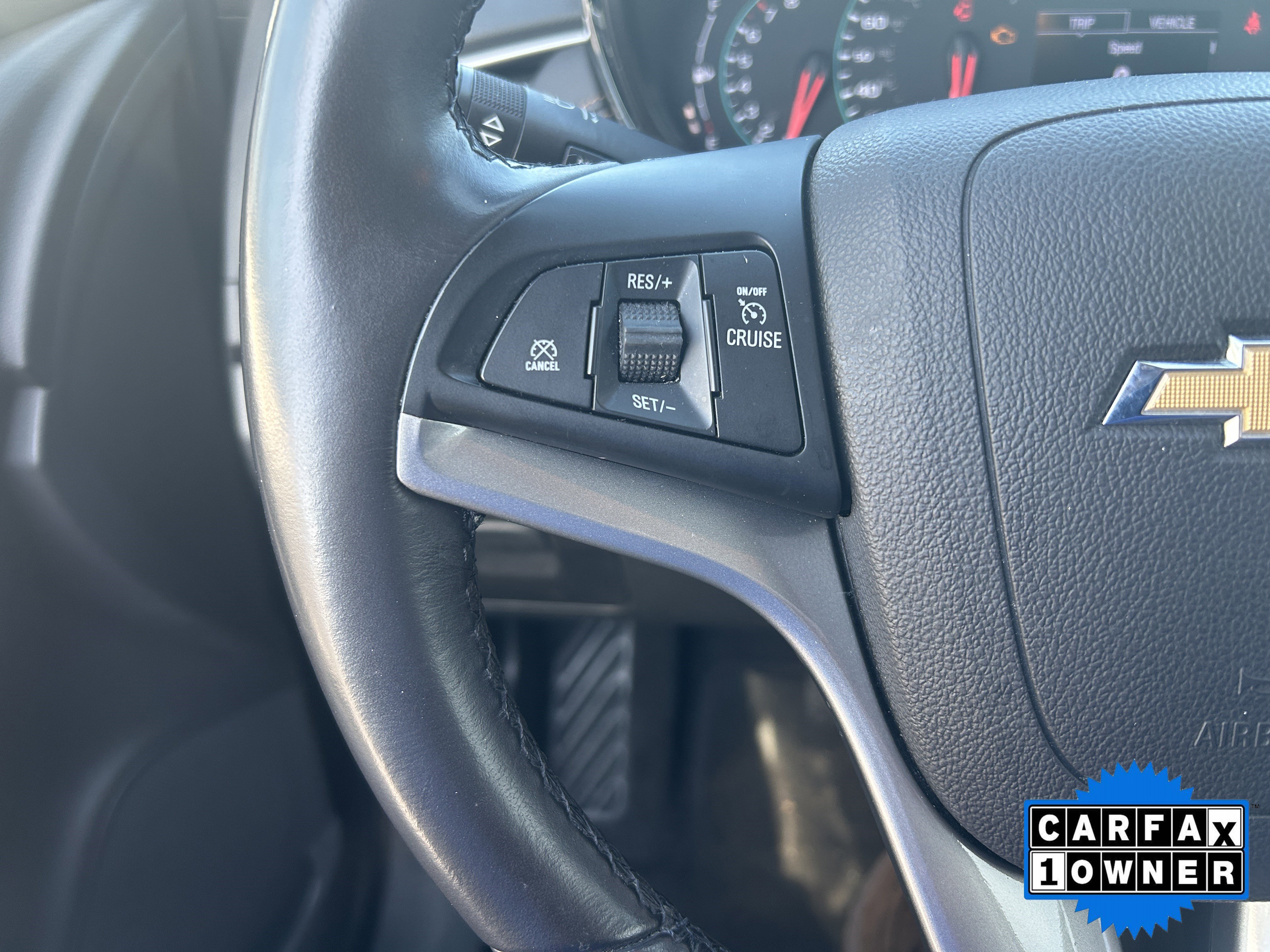 Used 2019 Chevrolet Trax LT w/ LT Convenience Package image 17