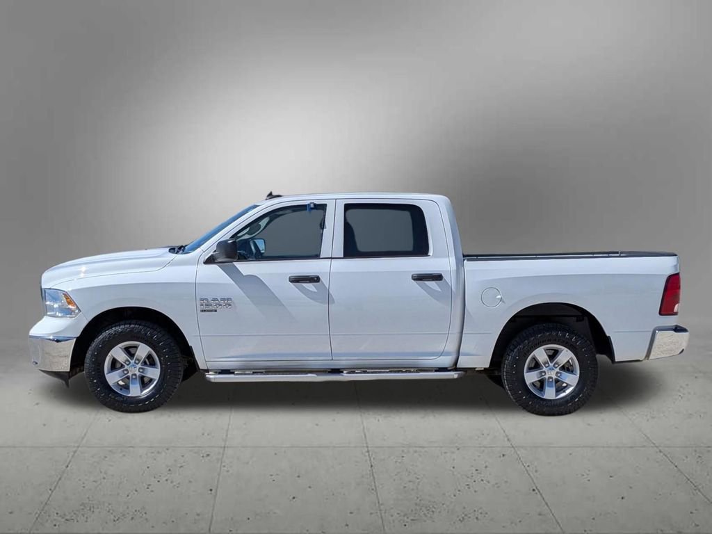 Used 2023 RAM 1500 Classic SLT w/ Electronics Group AWD/4WD image 4