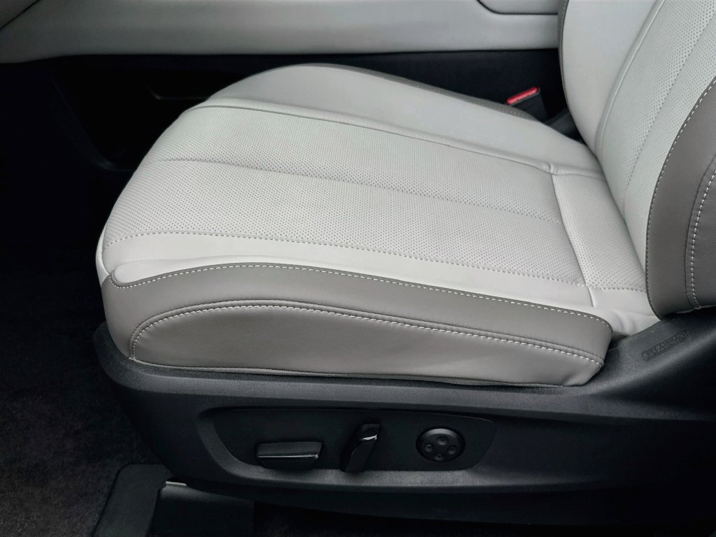 New 2027 INFINITI QX60 Luxe w/ Cargo Package FWD image 20