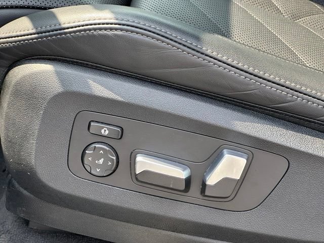 Used 2026 BMW X5 xDrive40i AWD/4WD image 31