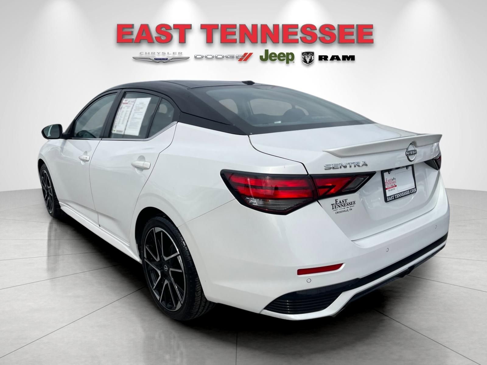 Used 2025 Nissan Sentra SR image 5