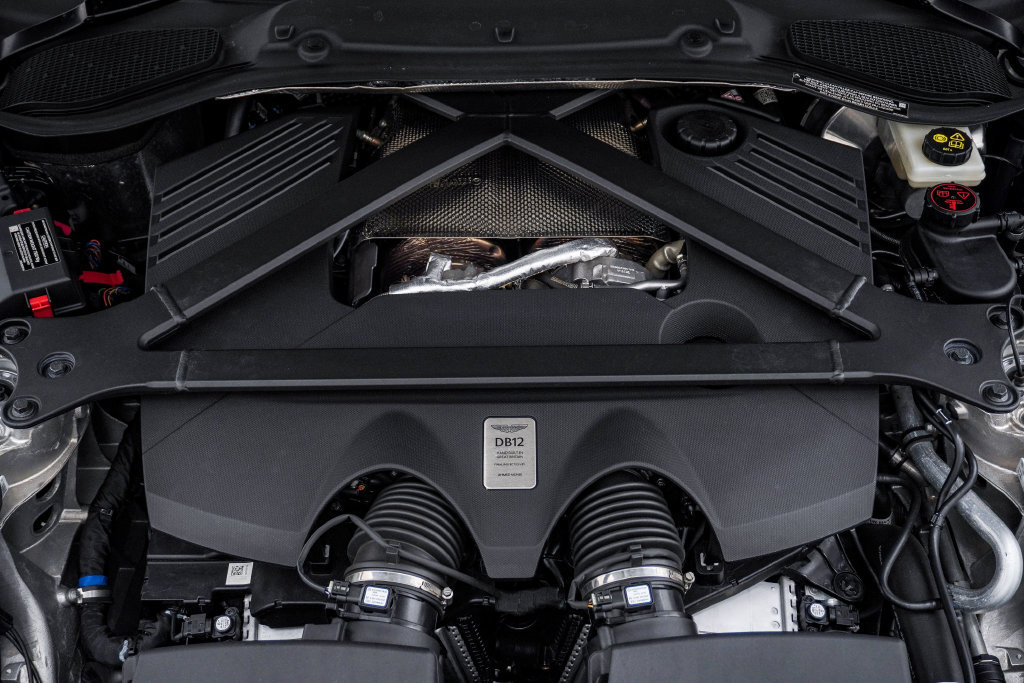 Used 2024 Aston Martin DB12 Coupe RWD image 35