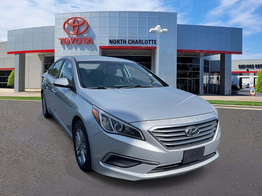 Used 2017 Hyundai Sonata SE