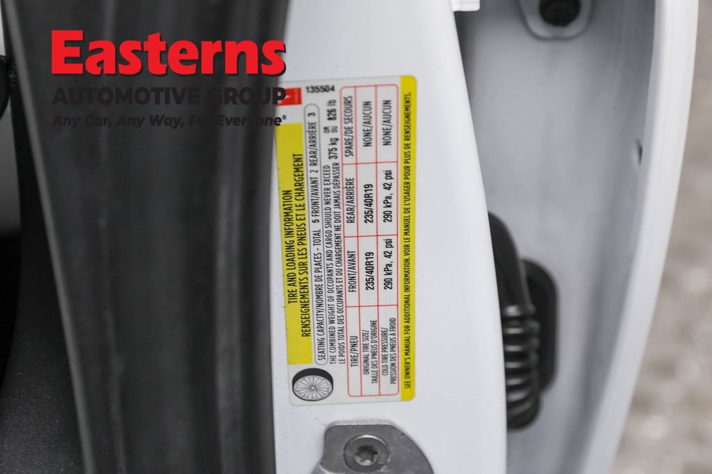 Used 2018 Tesla Model 3 Long Range image 31