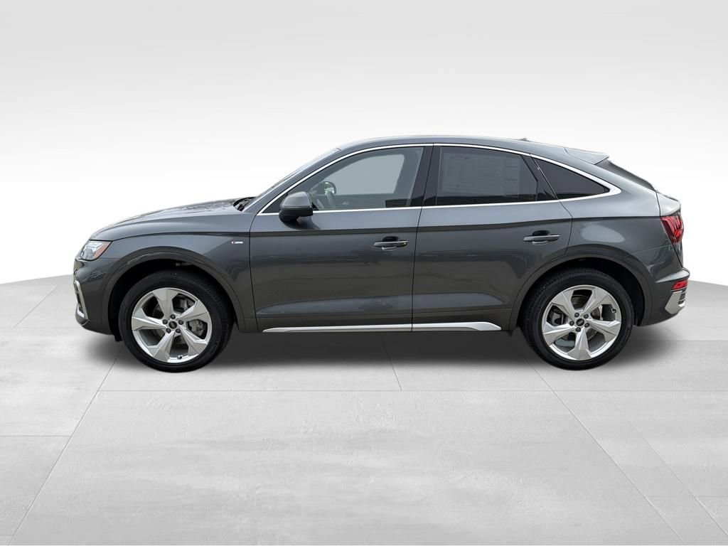 Used 2024 Audi Q5 2.0T Premium Plus w/ Premium Plus Package image 2