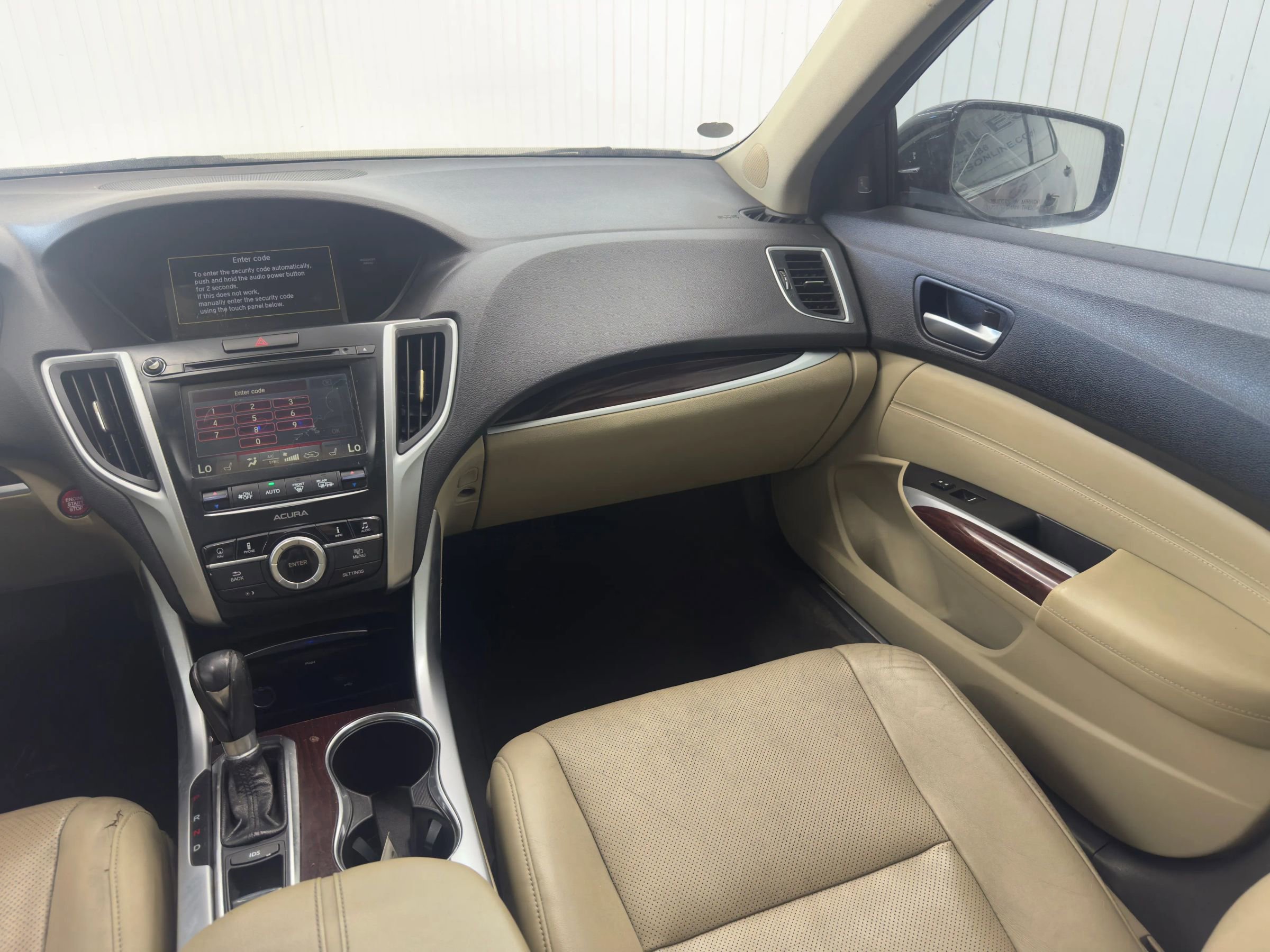 Used 2015 Acura TLX w/ Technology Package image 14