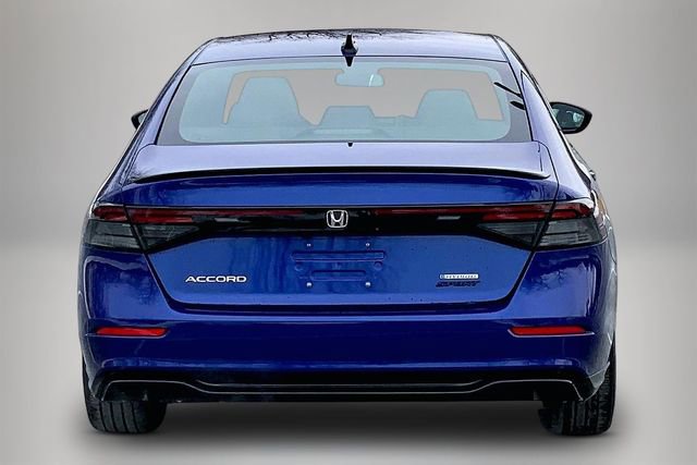 Used 2023 Honda Accord Sport image 4