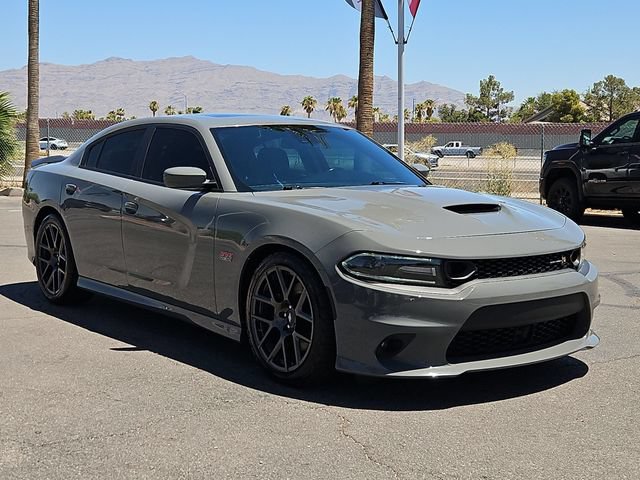 Used 2019 Dodge Charger Scat Pack w/ Technology Group RWD image 5