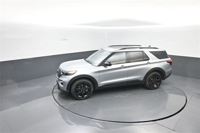 Used 2022 Ford Explorer ST-Line w/ Class IV Trailer Tow Package image 25