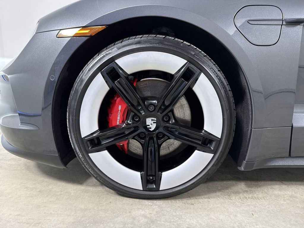 Certified 2025 Porsche Taycan 4S image 13