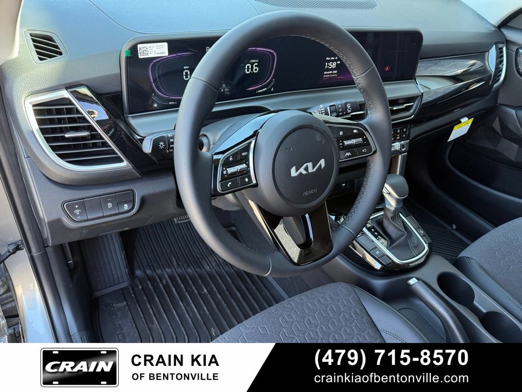 New 2026 Kia Seltos S FWD image 10