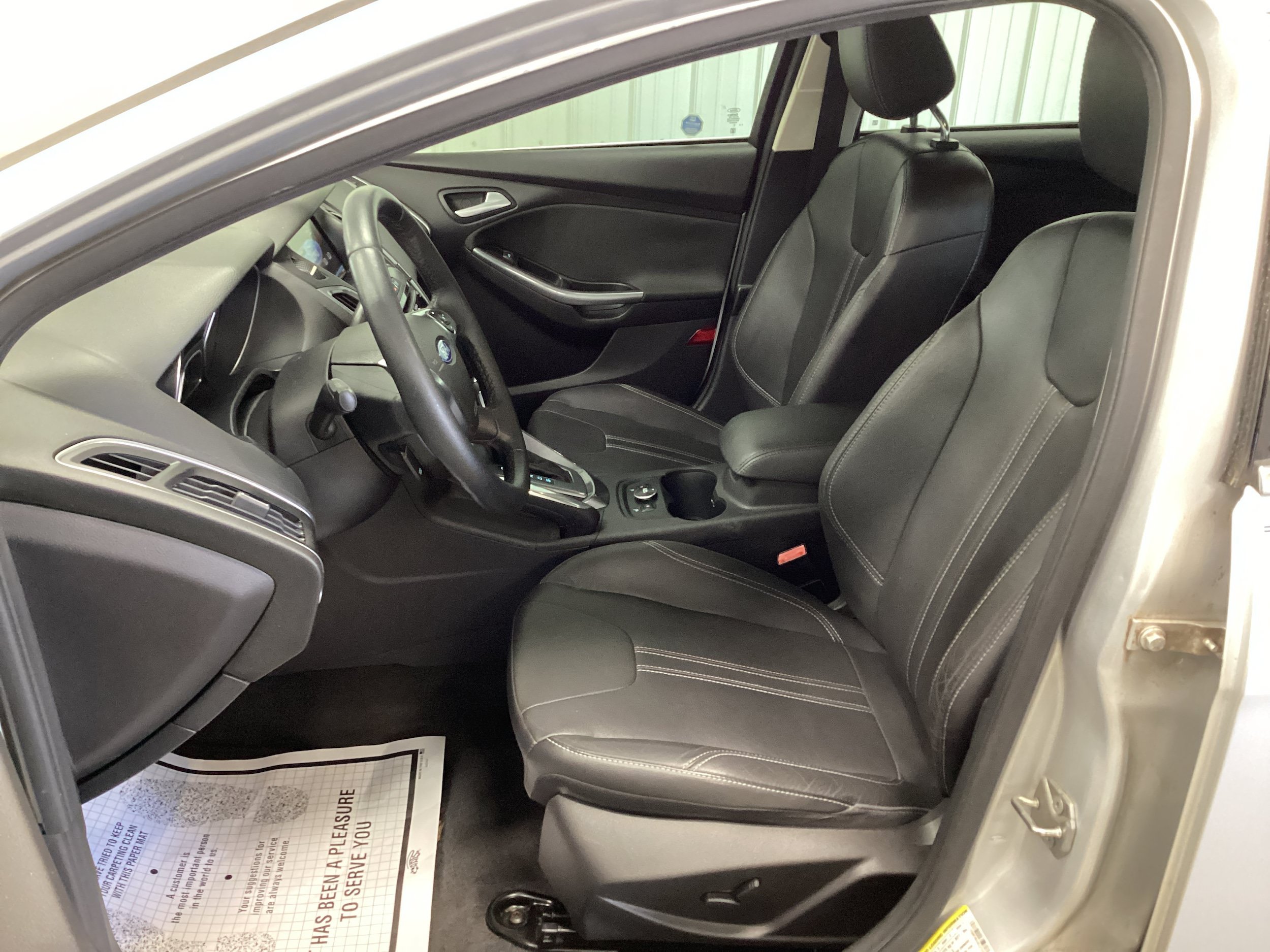 Used 2012 Ford Focus Titanium FWD image 13