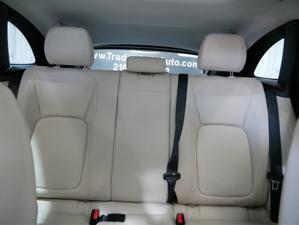 Used 2017 Jaguar F-PACE Premium AWD/4WD image 22