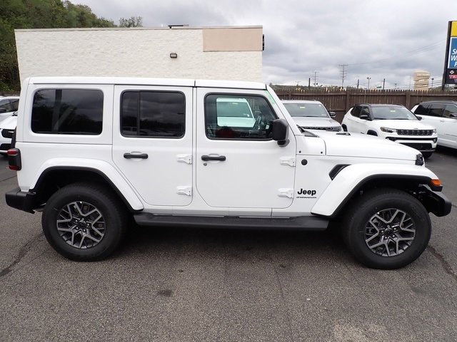 New 2026 Jeep Wrangler Sahara image 8