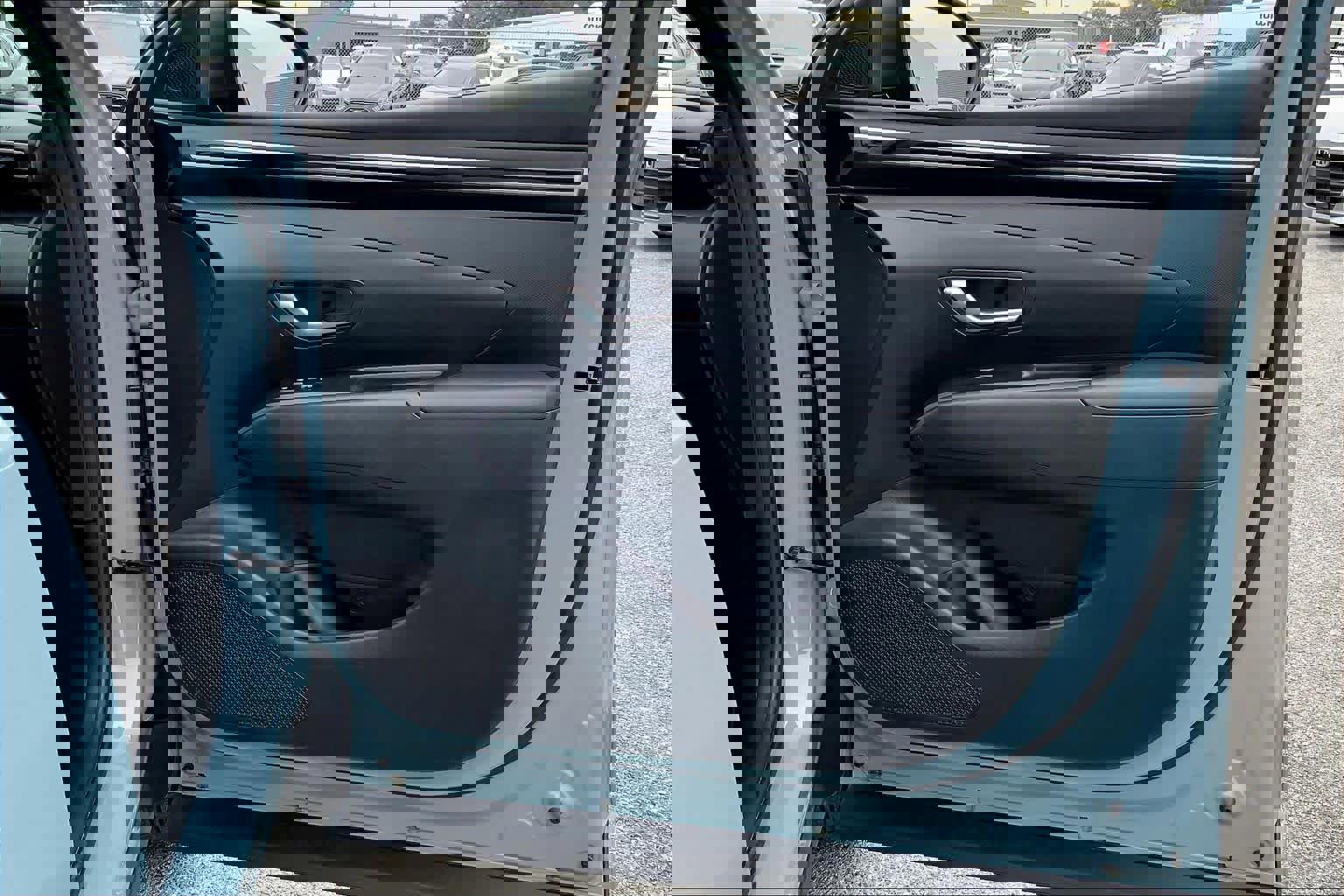 Used 2023 Hyundai Santa Cruz SEL Premium w/ Cargo Package image 22