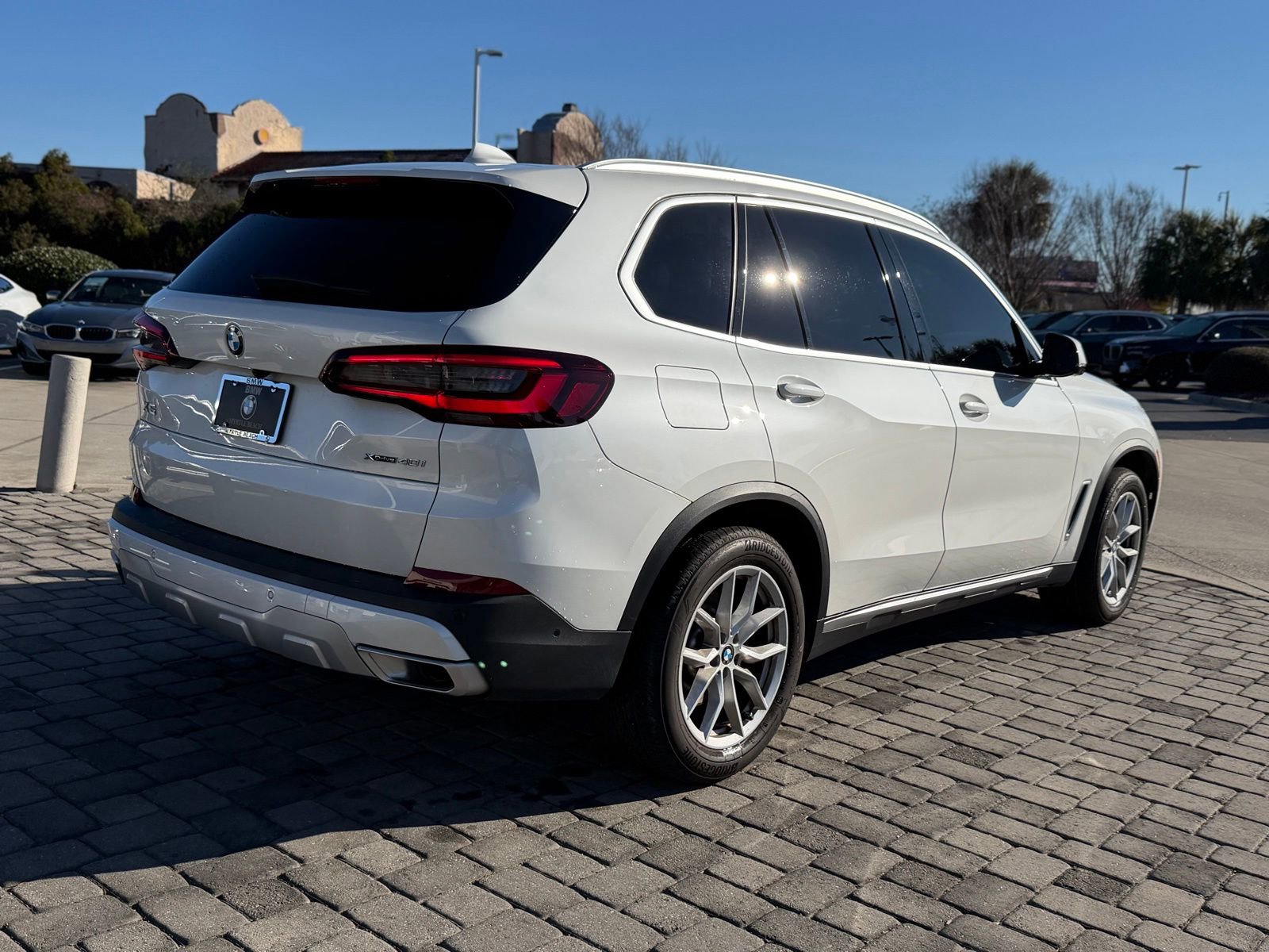 Certified 2023 BMW X5 xDrive40i w/ Luxury Seating Package image 9