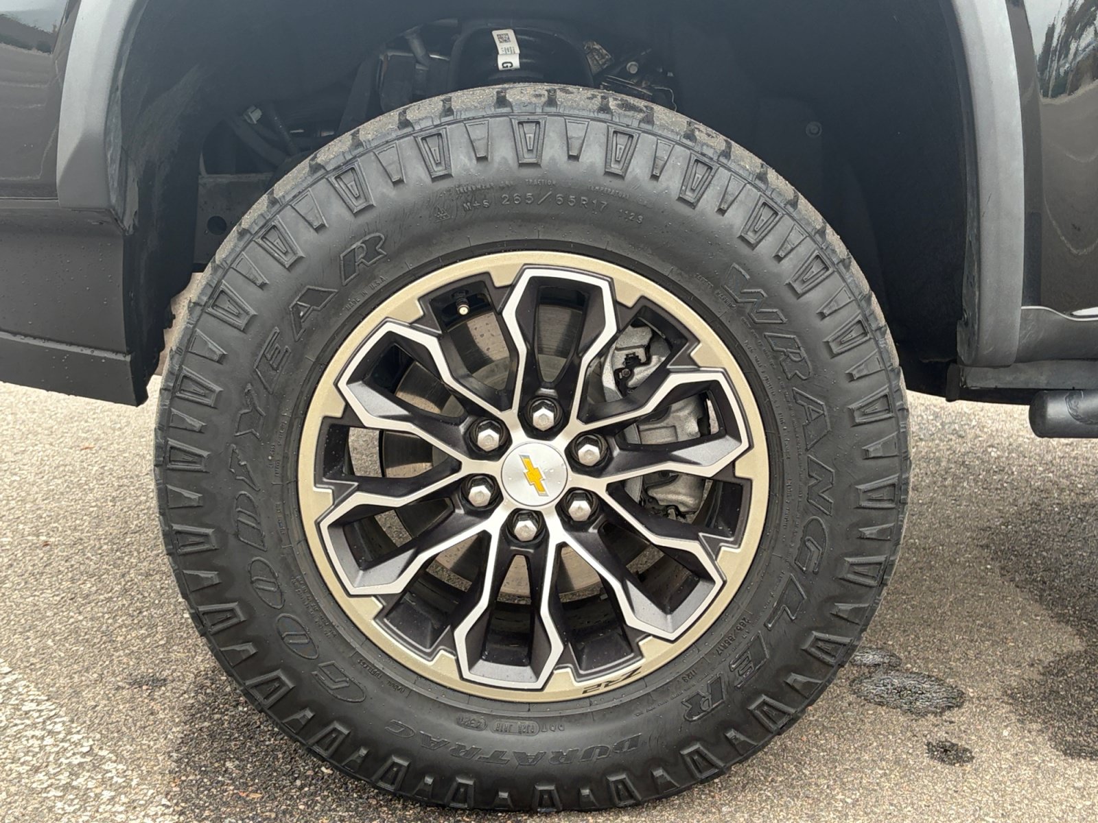 Used 2022 Chevrolet Colorado ZR2 AWD/4WD image 12