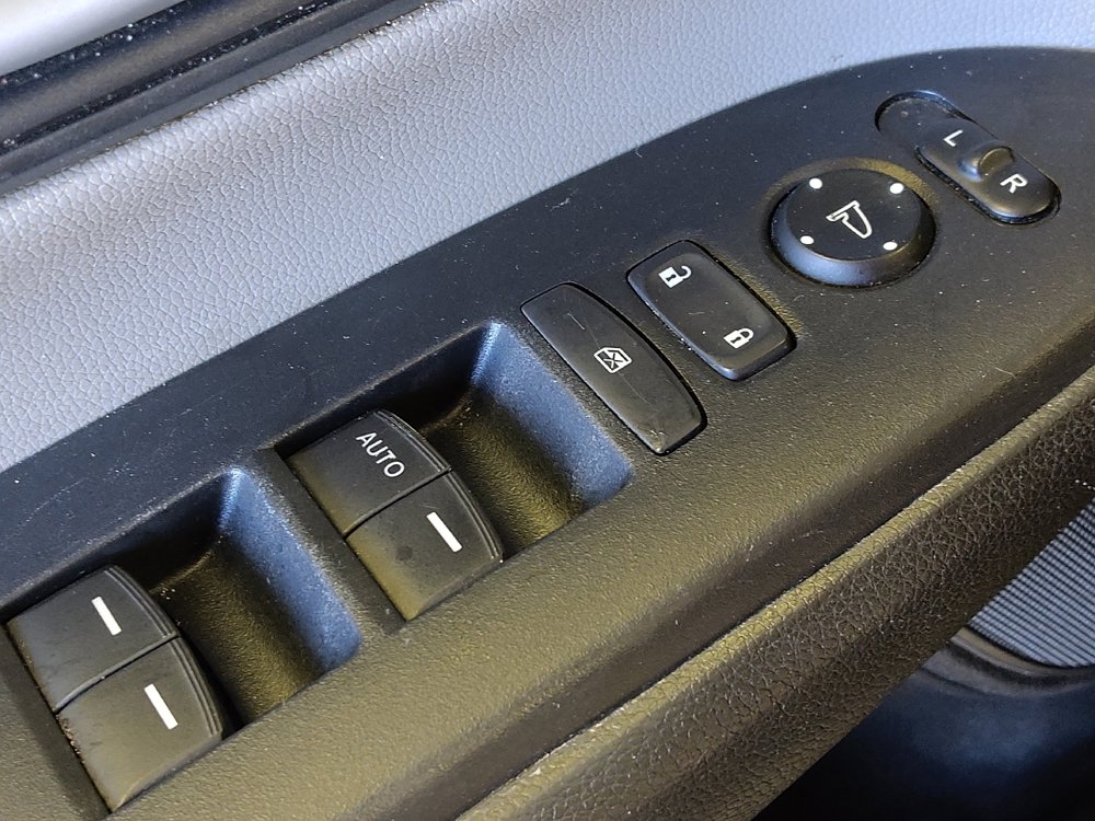 Used 2019 Honda CR-V LX image 27