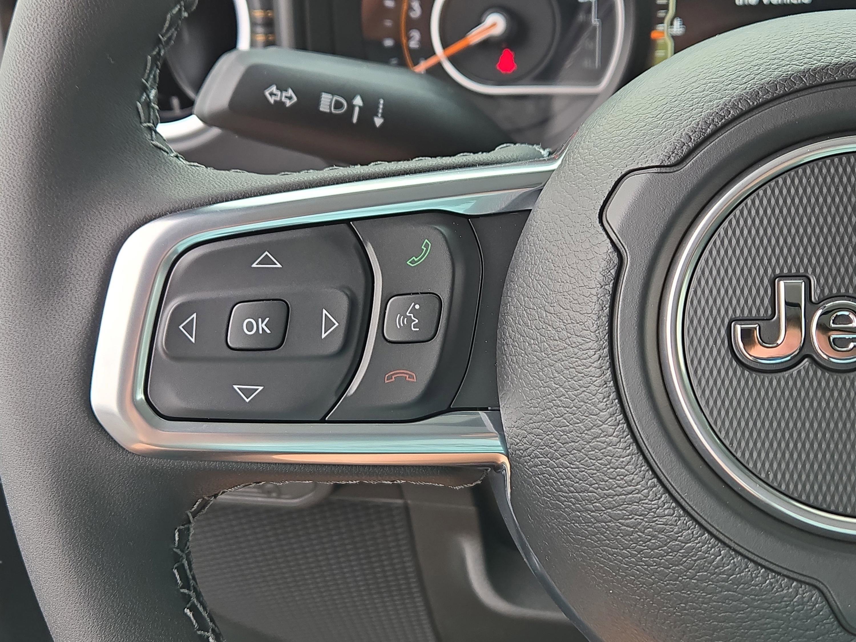 New 2026 Jeep Wrangler Unlimited Sahara AWD/4WD image 22