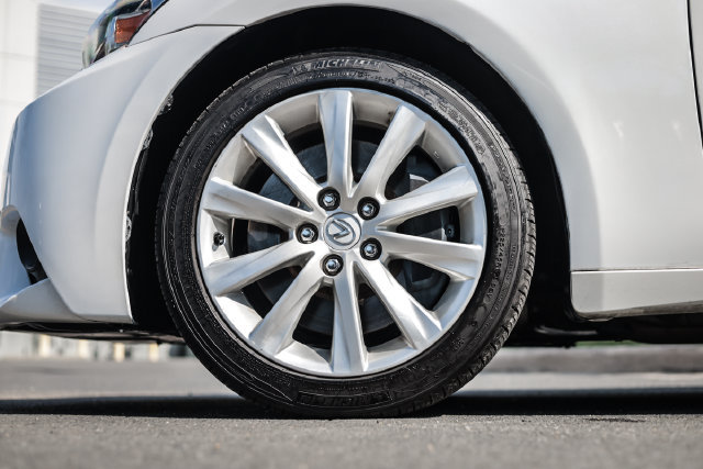 Used 2016 Lexus IS 200t RWD image 17