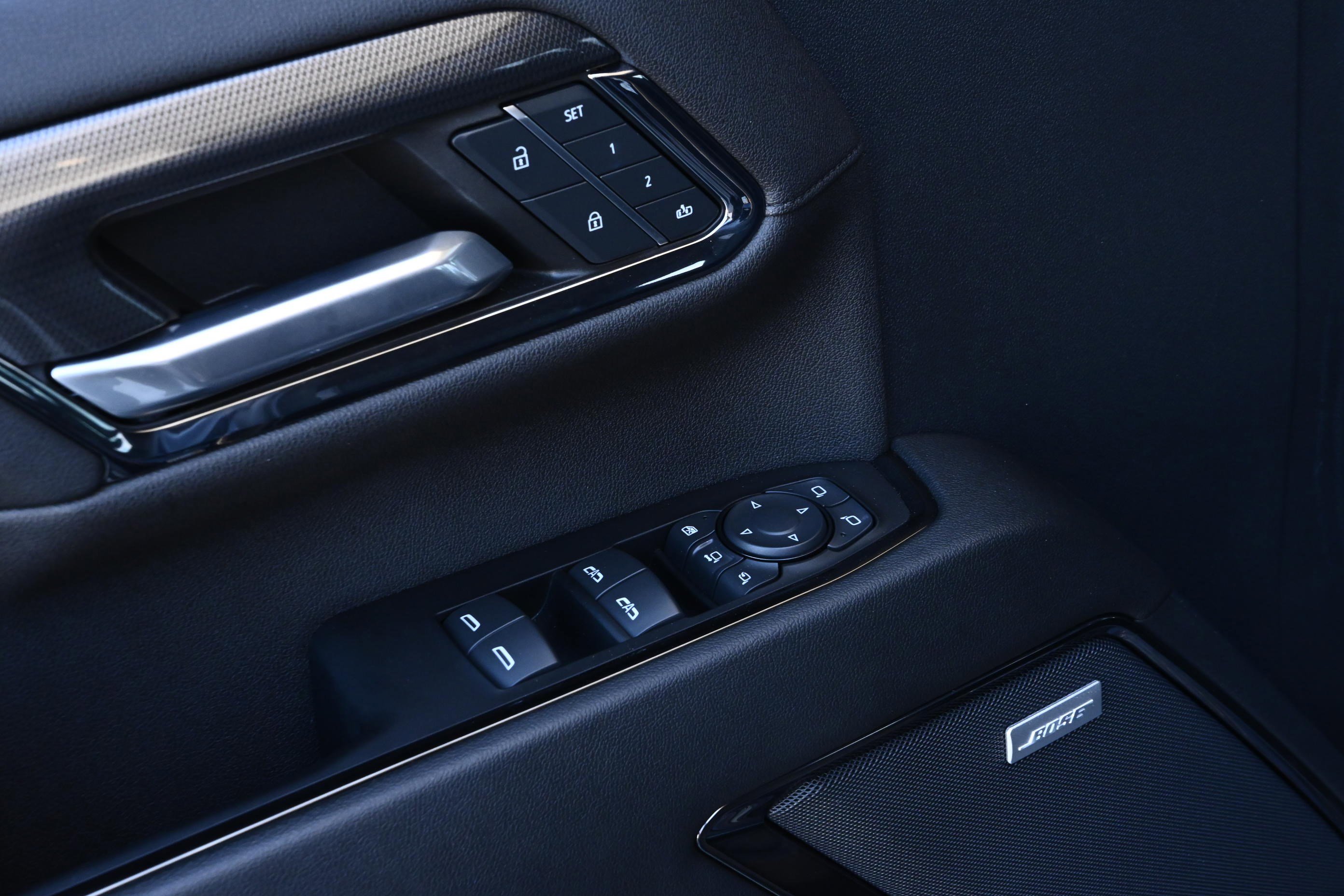 Used 2024 GMC Sierra 2500 AT4 w/ AT4 Premium Plus Package image 30