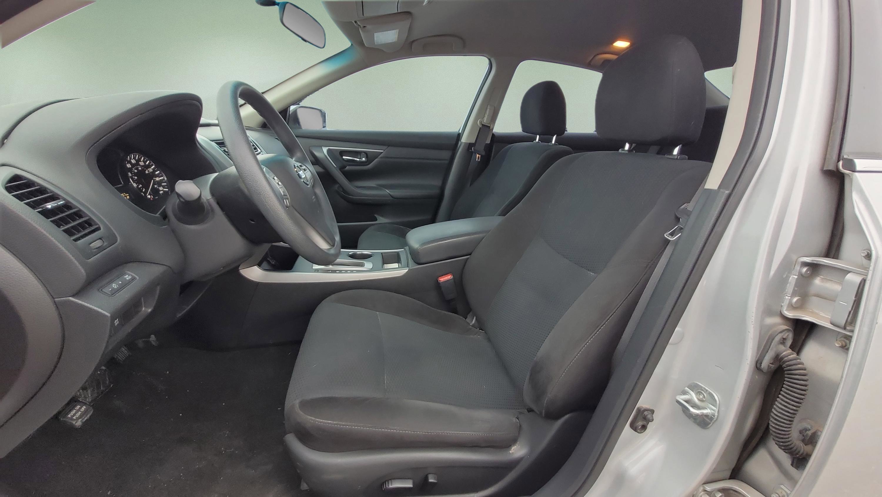Used 2015 Nissan Altima 2.5 S w/ Power Driver Seat Package image 23
