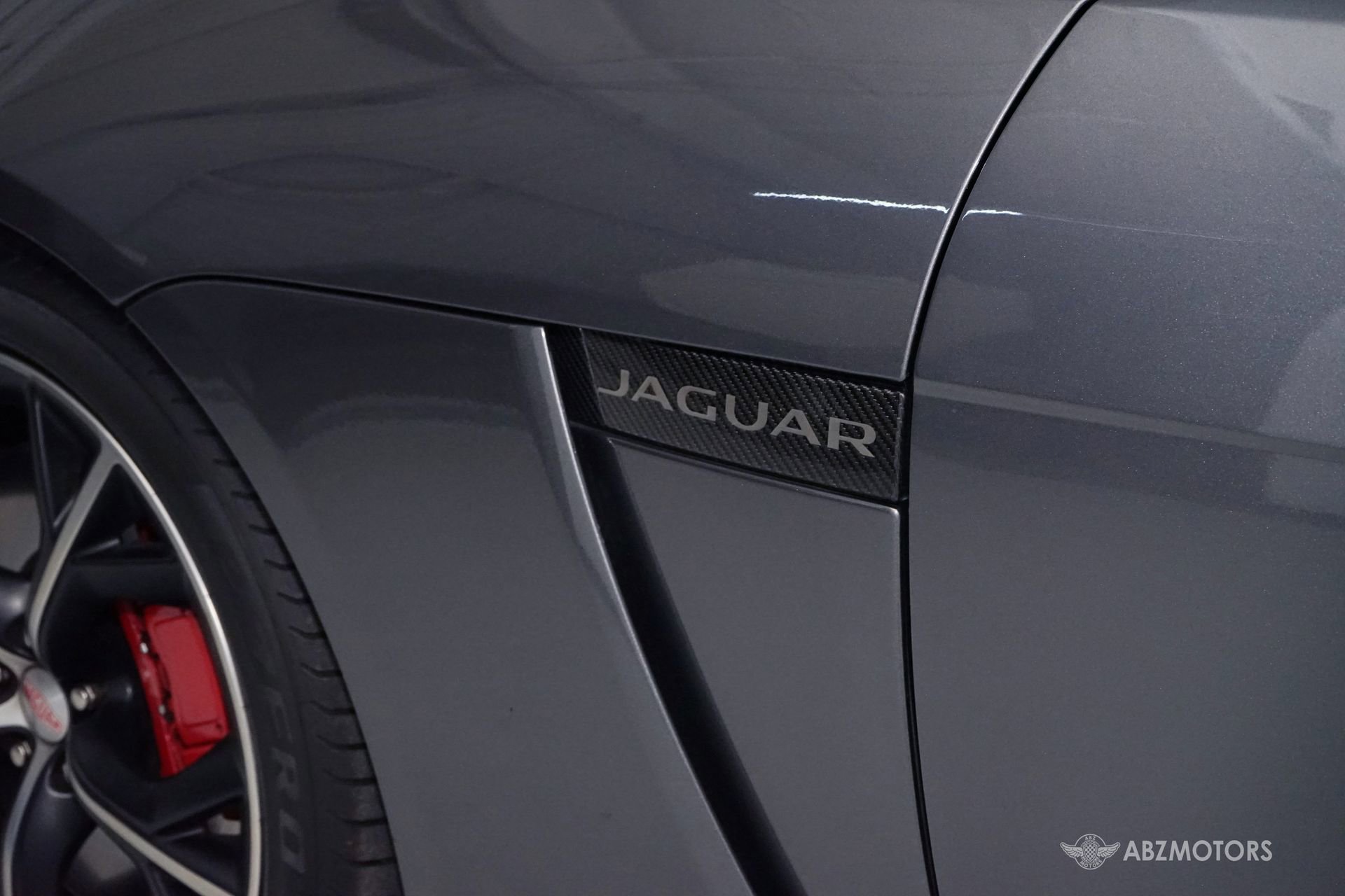 Used 2017 Jaguar F-TYPE SVR AWD/4WD image 14