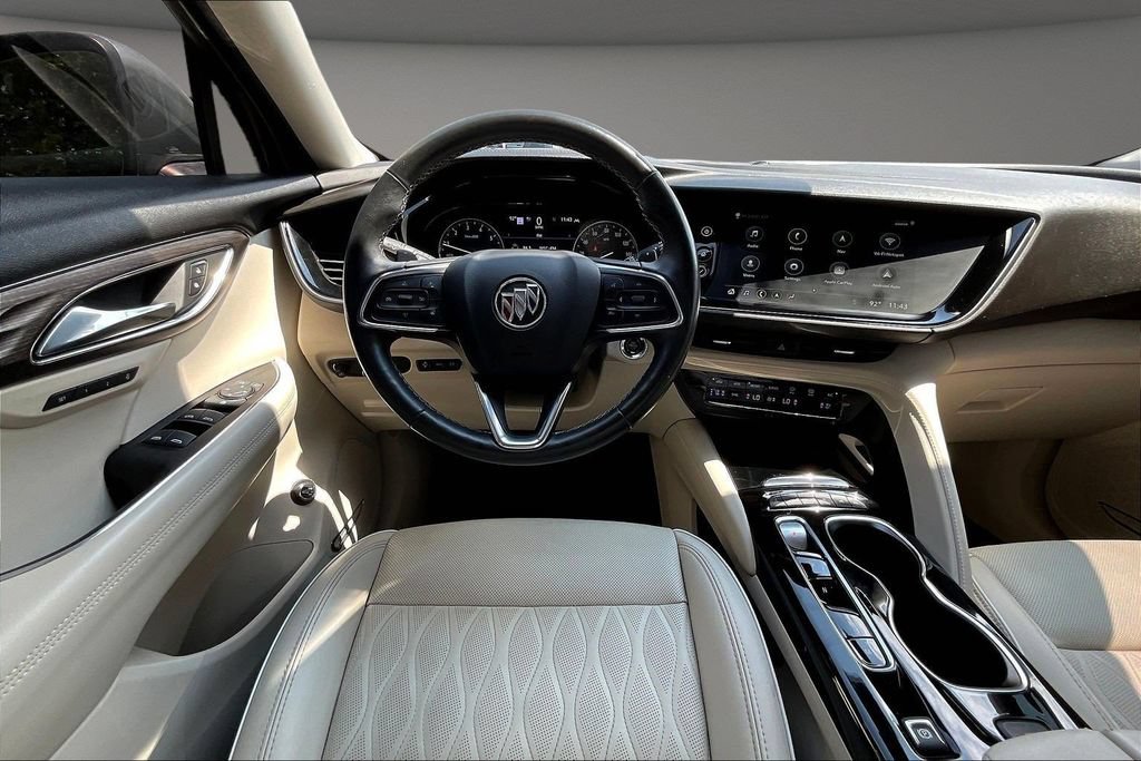 Used 2023 Buick Envision Avenir FWD image 11