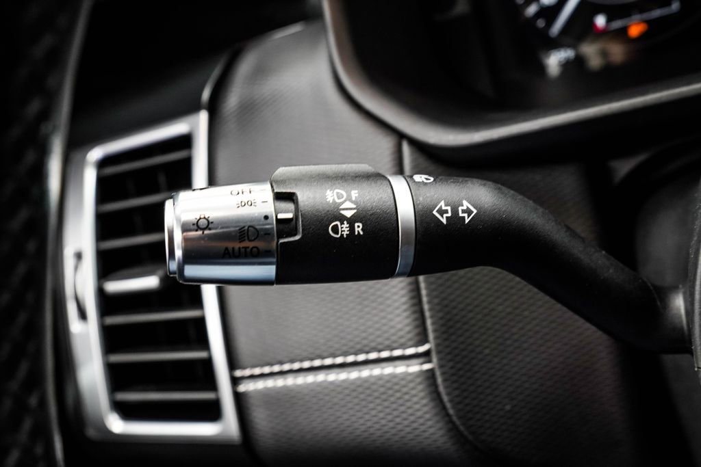 Used 2022 Land Rover Discovery HSE R-Dynamic image 42