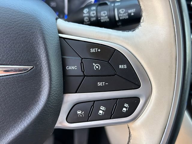 Used 2018 Chrysler Pacifica Limited w/ Advanced Safetytec Group image 25