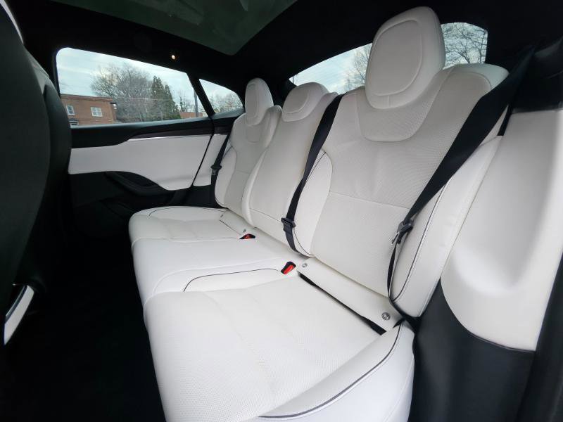 Used 2022 Tesla Model S Plaid image 51