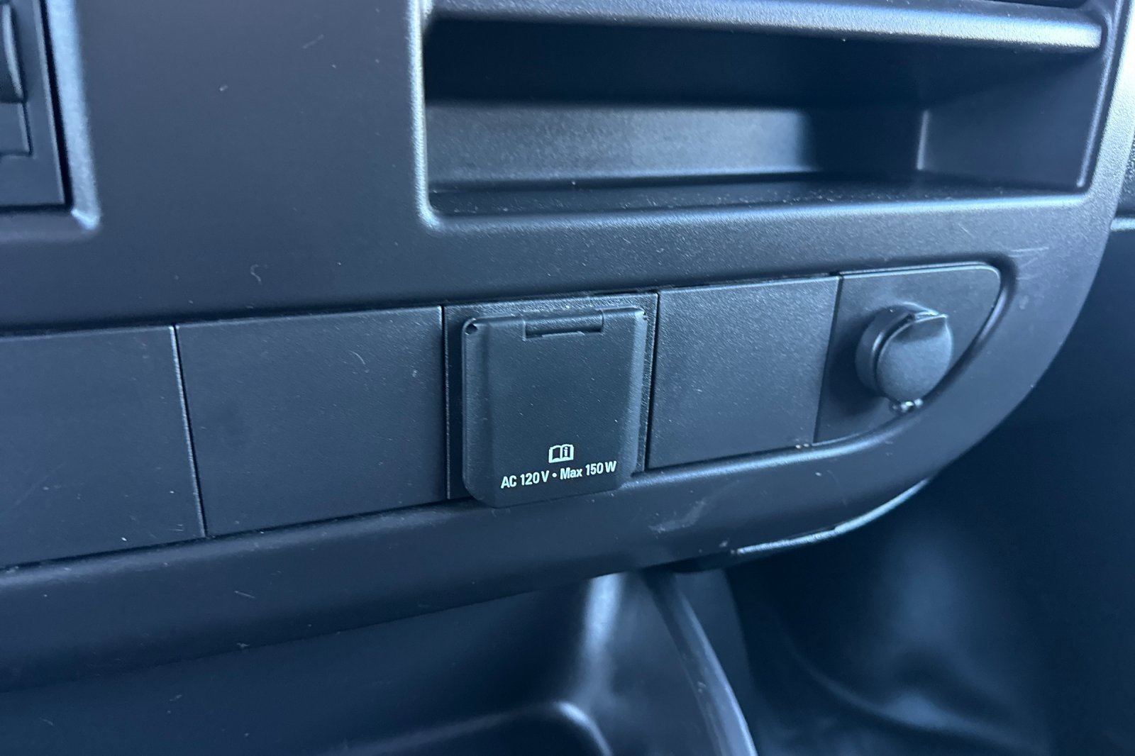 Used 2023 GMC Savana 2500 w/ Driver Convenience Package image 37