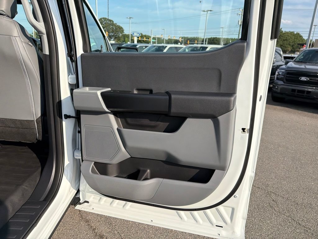 New 2026 Ford F150 XL RWD image 19