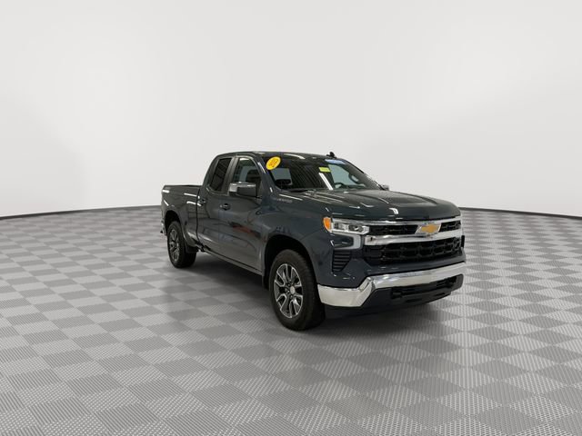 Certified 2025 Chevrolet Silverado 1500 LT image 2
