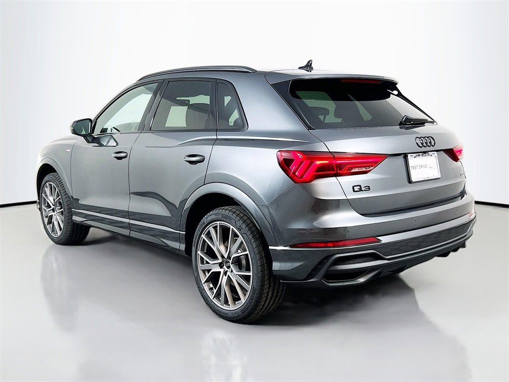 New 2025 Audi Q3 2.0T Premium Plus image 5