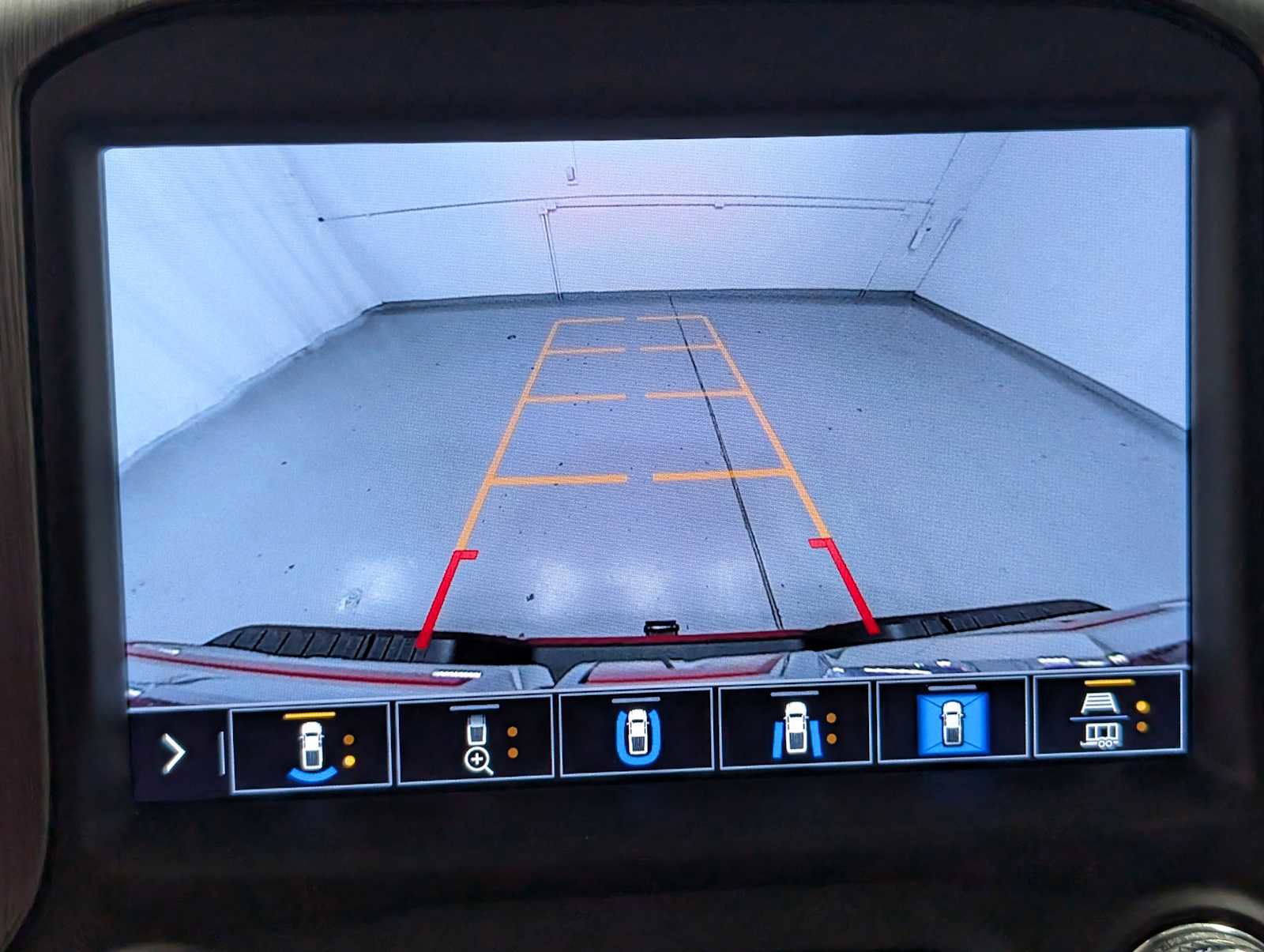 Used 2023 GMC Sierra 2500 Denali w/ Denali Ultimate Package image 30