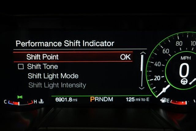 Used 2022 Ford Mustang Shelby GT500 w/ Carbon Fiber Track Pack image 90