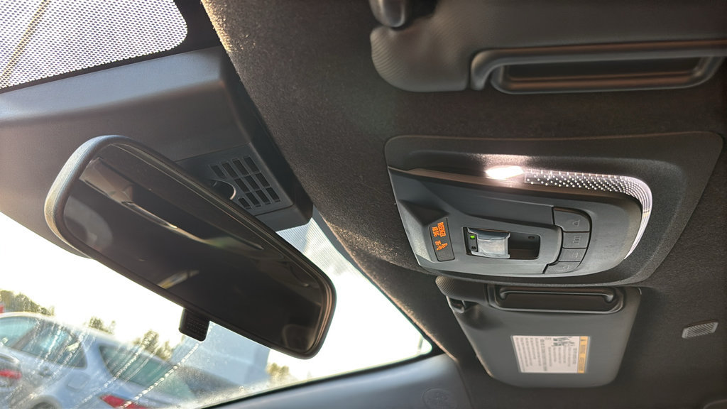 Used 2025 Toyota Corolla SE FWD image 23