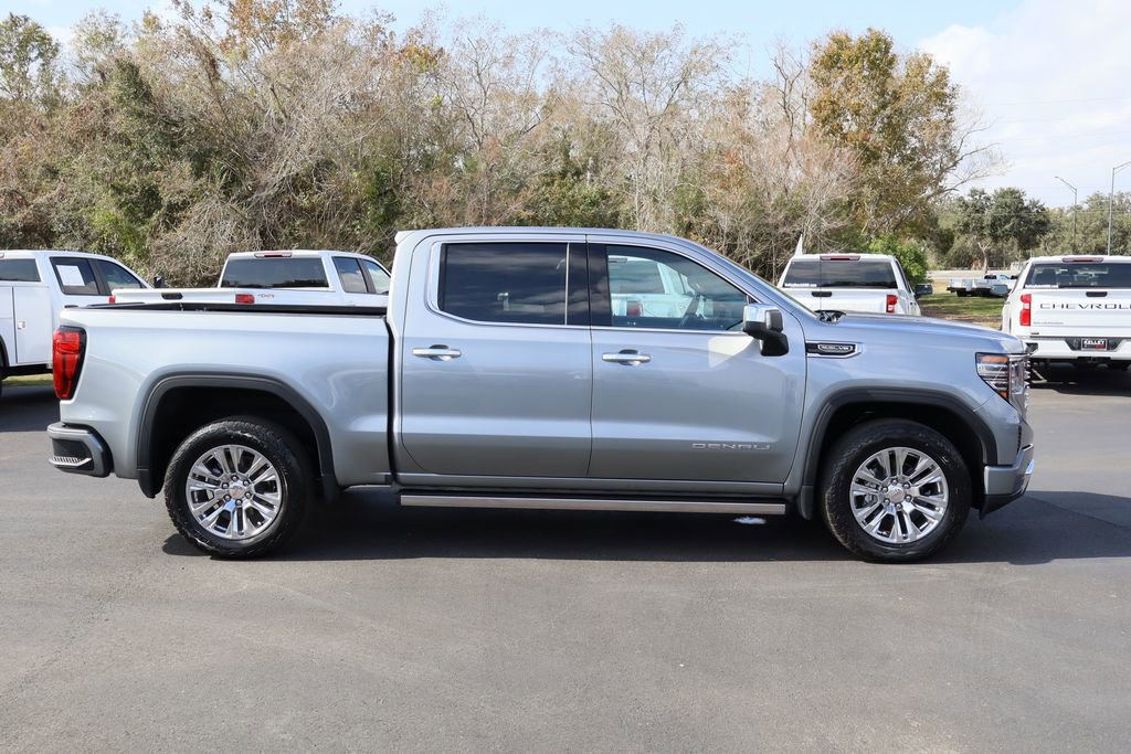 Used 2023 GMC Sierra 1500 Denali w/ Technology Package image 9
