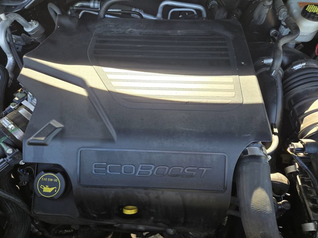 Used 2016 Ford Explorer Sport w/ Equipment Group 401A AWD/4WD image 28