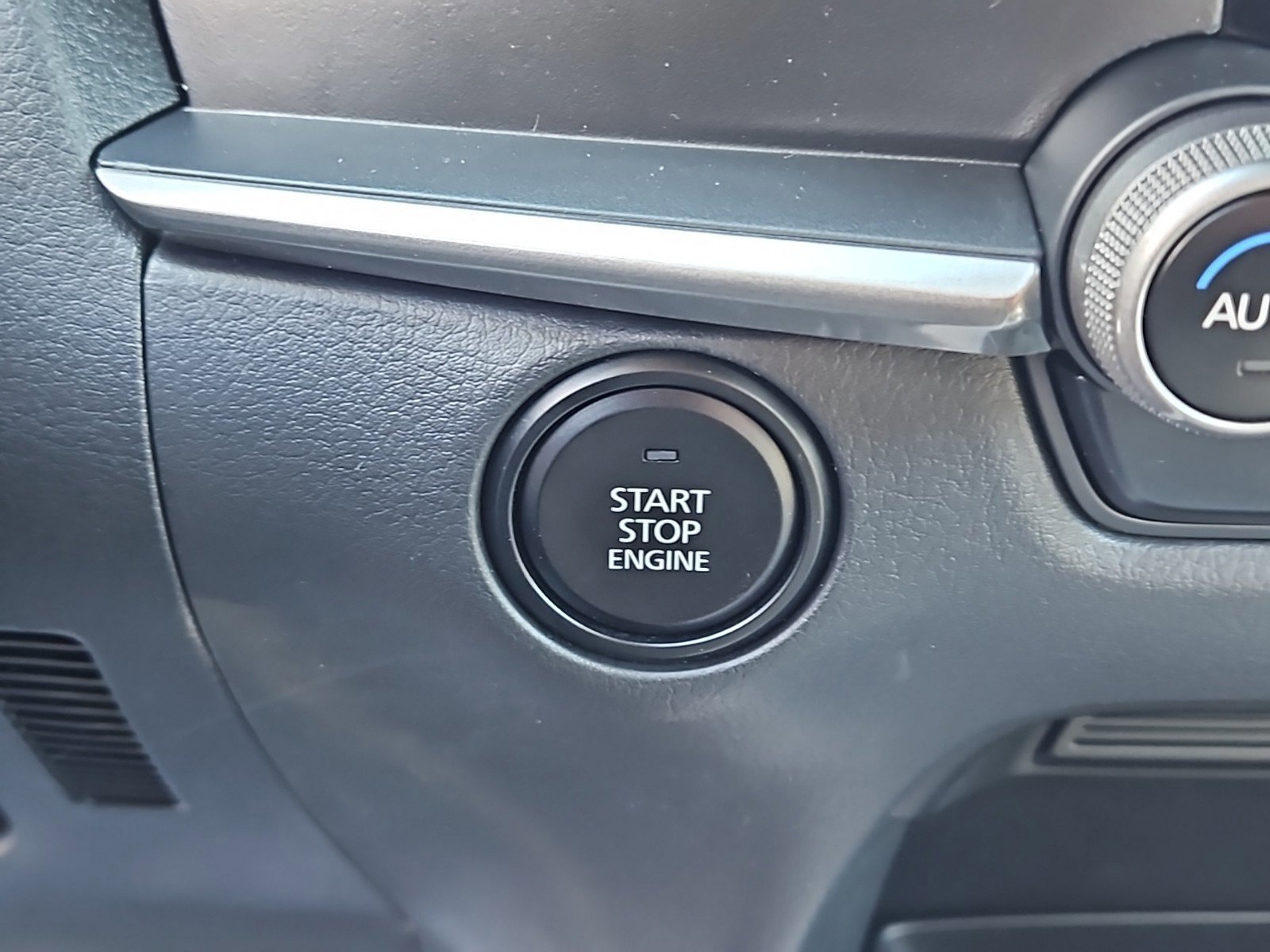 New 2026 MAZDA CX-30 AWD 2.5 S w/ Select Sport Pkg image 10