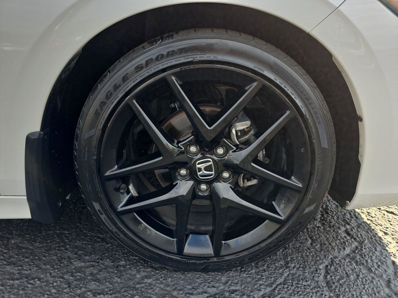 Used 2022 Honda Civic Sport image 16