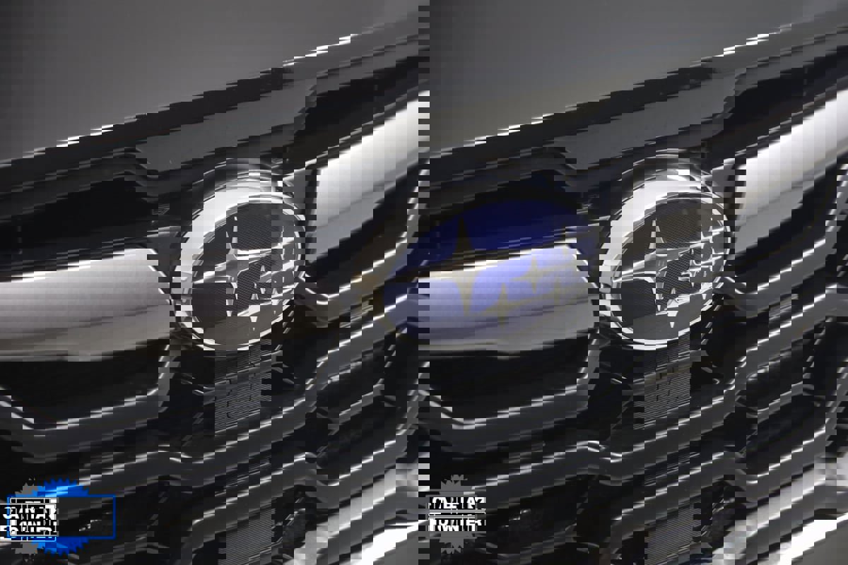 Used 2025 Subaru Crosstrek 2.0i Premium image 15