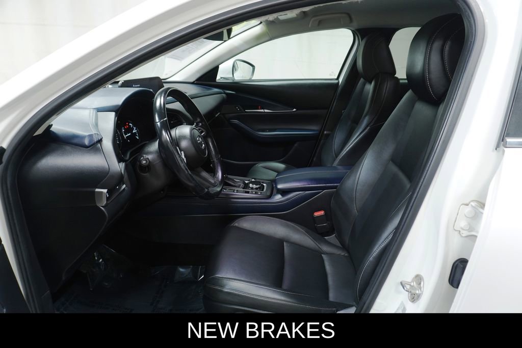 Used 2021 MAZDA CX-30 FWD 2.5 S w/ Select Package image 2